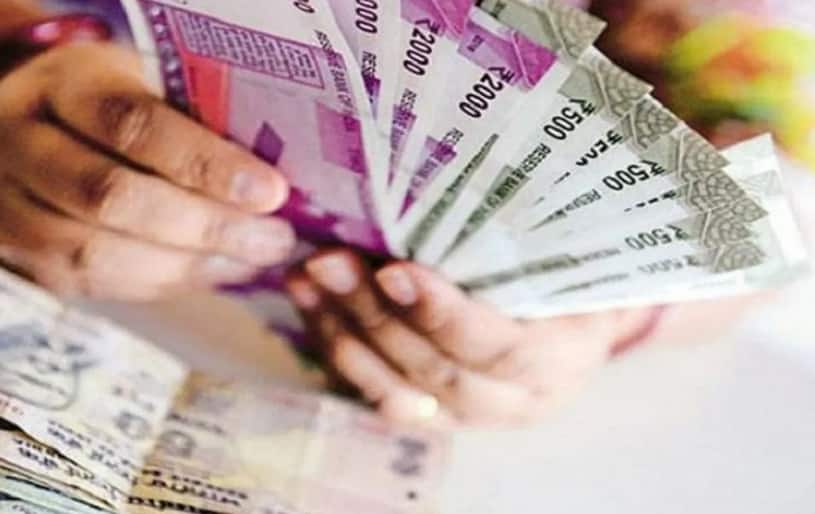 कम पैसे से बड़ा फंड कैसे बनाएं? नए निवेशकों के लिए आसान और फायदेमंद ऑप्शन कम पैसे से बड़ा फंड कैसे बनाएं? नए निवेशकों के लिए आसान और फायदेमंद ऑप्शन