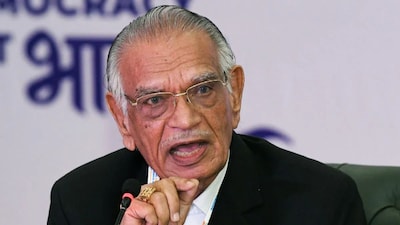 Shivraj Patil Passes Away: पूर्व केंद्रीय मंत्री शिवराज पाटिल का 90 वर्ष की आयु में लातूर में निधन हो गया। वह कुछ समय से बीमार थे