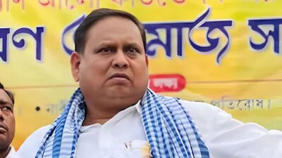 TMC से निष्कासित हुमायूं कबीर को मिली राहत
