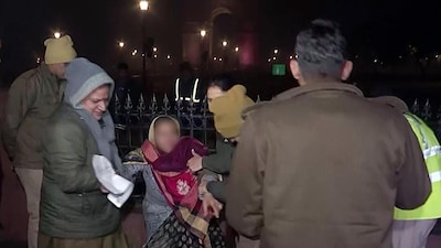 Unnao Rape Case: रेप पीड़िता की मां ने बुधवार को कहा कि सुरक्षाकर्मी हम सबको मारना चाहते हैं
