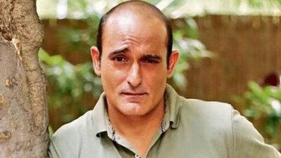 Akshaye Khanna Accused of Unprofessionalism by 'Section 375' Team Amidst 'Dhhurandhar' Success