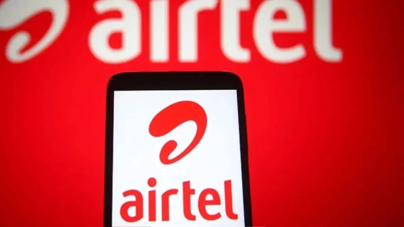 Bharti Airtel Q1 Results: नेट प्रॉफिट 37% बढ़कर 8,167 करोड़ रुपये, रेवेन्यू 18% बढ़ा Bharti Airtel Q1 Results: नेट प्रॉफिट 37% बढ़कर 8,167 करोड़ रुपये, रेवेन्यू 18% बढ़ा
