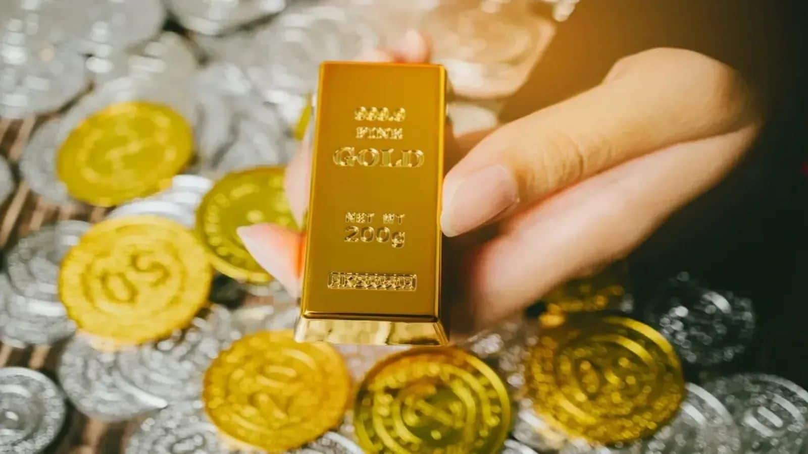 अमेरिका के वेनेजुएला पर सैन्य कार्रवाई का सोने-चांदी पर क्या रहेगा असर? डबल स्पीड से भागेंगे दाम!