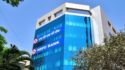  क्या आपने भी एयरपोर्ट लाउंज एक्सेस पाने के लिए HDFC Bank का डेबिट कार्ड लिया है? 