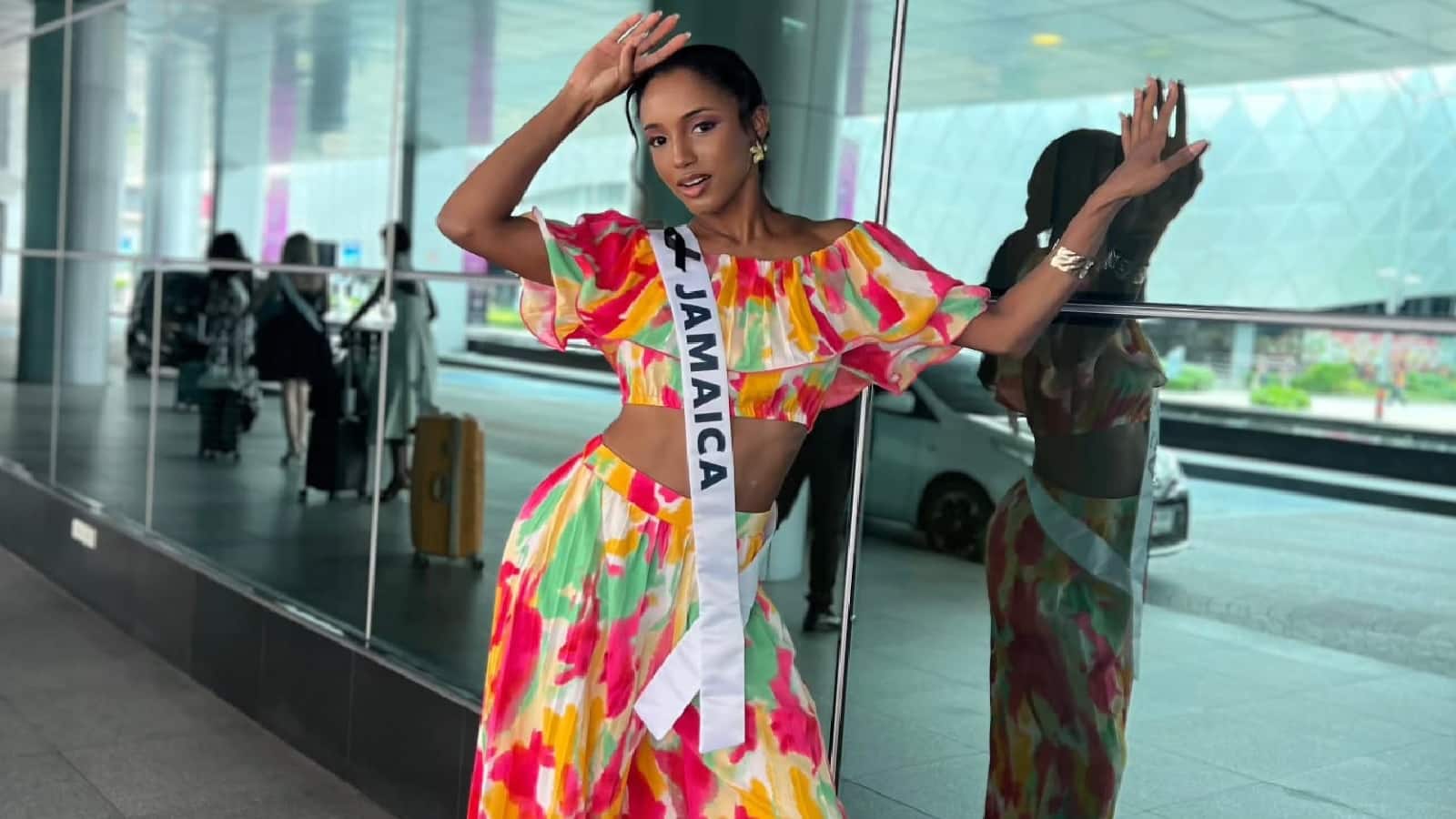Miss Universe 2025 Accident: पेजेंट के दौरान जख्मी हुईं मिस जमैका आईसीयू में एडमिट, पेजेंट क्वीन को हुआ इंट्राक्रेनियल हैमरेज Miss Universe 2025 Accident: पेजेंट के दौरान जख्मी हुईं मिस जमैका आईसीयू में एडमिट, पेजेंट क्वीन को हुआ इंट्राक्रेनियल हैमरेज