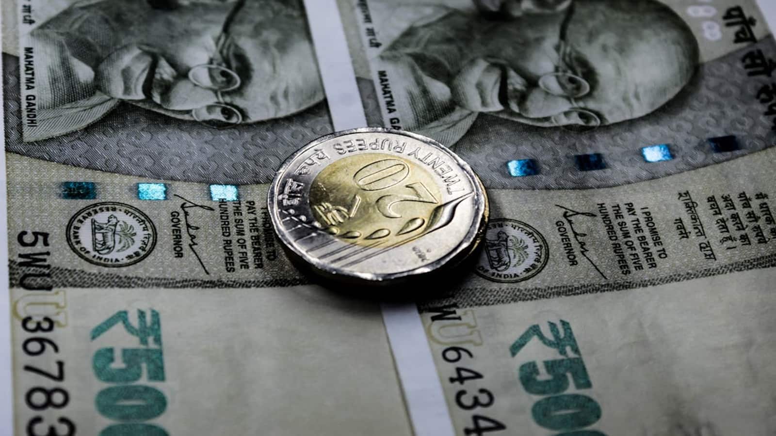 Big Changes from 1 Dec: आज 1 दिसंबर से हुए चार बड़े बदलाव, कहीं झटका तो कहीं राहत