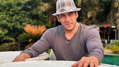 Salman Khan Shares First Post-Birthday Pic from Panvel Farmhouse, Thanks Fans