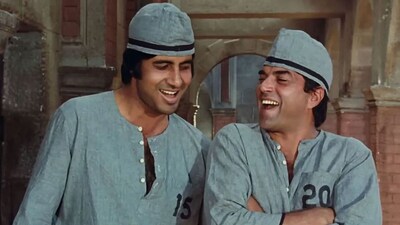 Sholay: The Final Cut Defies 'Dhurandhar' Tsunami, Earns 1.55 Crore in 4 Days!