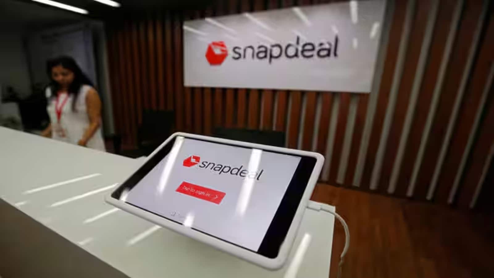 Snapdeal IPO: पेरेंट कंपनी ऐसवेक्टर ने जमा किया अपडेटेड ड्राफ्ट, रहेंगे ₹300 करोड़ के नए शेयर Snapdeal IPO: पेरेंट कंपनी ऐसवेक्टर ने जमा किया अपडेटेड ड्राफ्ट, रहेंगे ₹300 करोड़ के नए शेयर