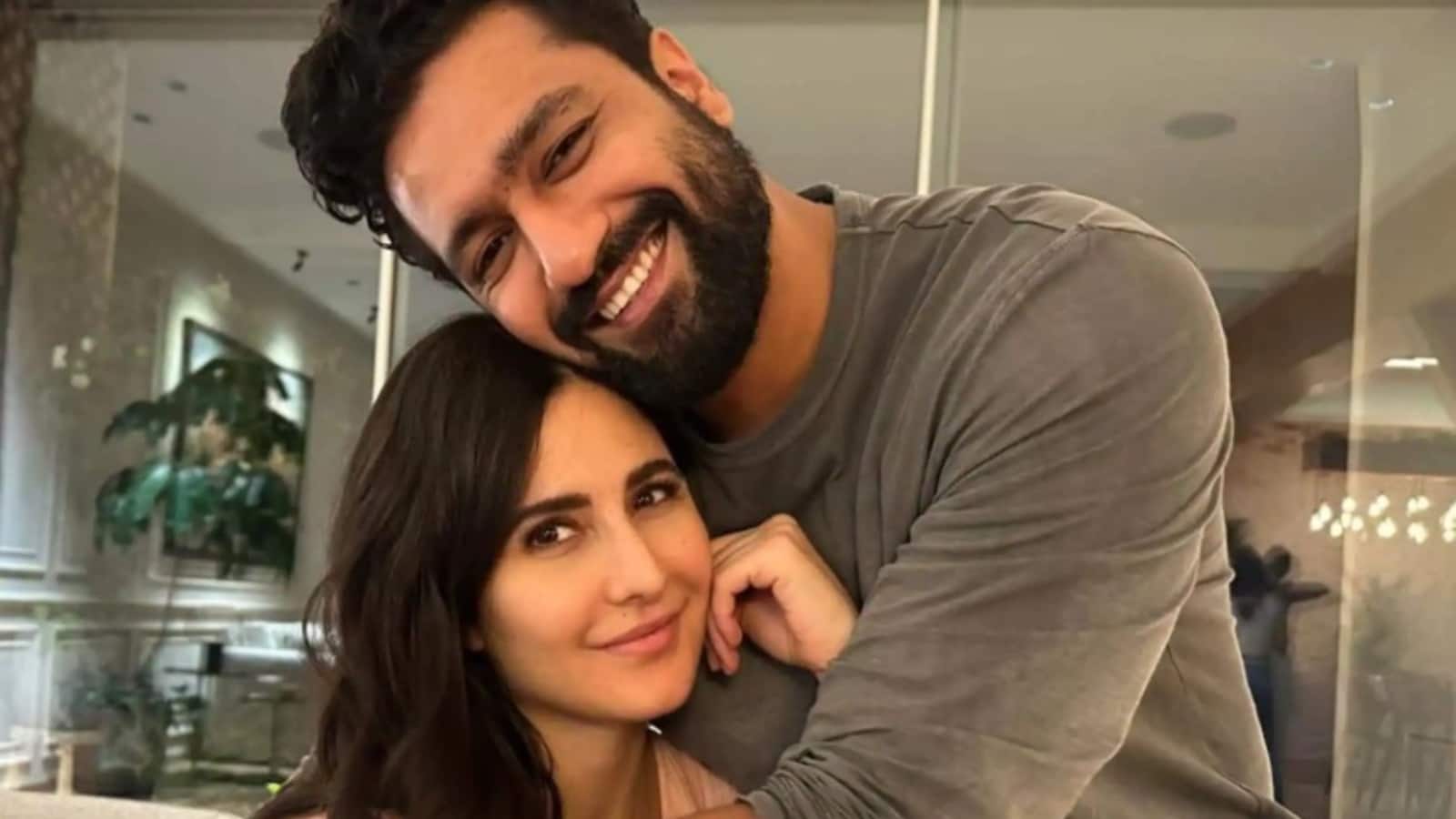Vicky Kaushal: अभी डायपर बदलने में मैं काफी एक्सपर्ट हो गया हूं..., पिता बनने के बाद आए बदलाव पर बोले विक्की कौशल Vicky Kaushal: अभी डायपर बदलने में मैं काफी एक्सपर्ट हो गया हूं..., पिता बनने के बाद आए बदलाव पर बोले विक्की कौशल