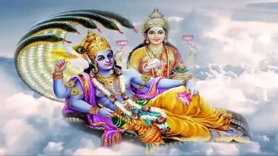 एकादशी व्रत का पारण द्वादशी तिथि को किया जाता है। 