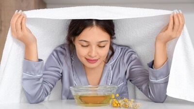 winter health care Tips: भाप सिर्फ सर्दी-जुकाम के लिए ही नहीं, बल्कि स्किन के लिए भी वरदान है।