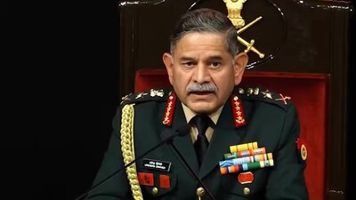
भारतीय सेना प्रमुख उपेन्द्र द्विवेदी ने मंगलवार को ऑपरेशन सिंदूर को लेकर एक बड़ा खुलासा किया है।