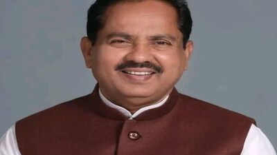 भाजपा  विधायक डॉ.श्याम बिहारी लाल का हार्ट अटैक के चलते निधन हो गया है। 