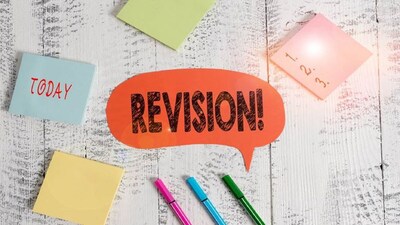 छात्रों को बोर्ड परीक्षा से पहले कम समय में रिवाइज करने के लिए साफ रणनीति बनानी चाहिए।