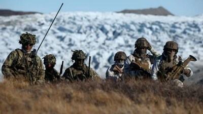 Greenland: US की धमकियों के बीच डेनमार्क ने ग्रीनलैंड की रक्षा के लिए सैनिकों को दिया आदेश