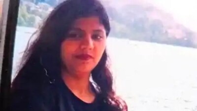 5 महीने से वेतन न मिलने पर महिला कर्मी ने ऑफिस में लगाई फांसी, बॉस गिरफ्तार