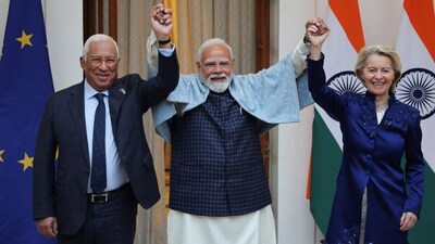 पहलगाम और दिल्ली में हुए आतंकी हमलों की निंदा की
