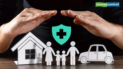 ULIP पॉलिसी लैप्स होने पर भी उसमें जमा फंड वैल्यू बनी रहती है।