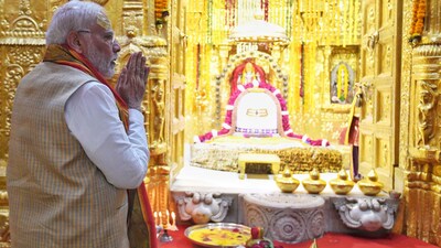 प्रधानमंत्री मोदी ने सोमनाथ मंदिर के 1,000 साल के सफर को ऐसे किया याद