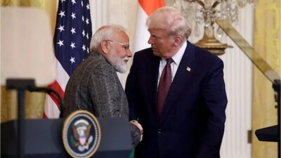 MEA ने कहा कि 2025 में PM मोदी और ट्रंप के बीच आठ बार फोन पर हुई बातचीत