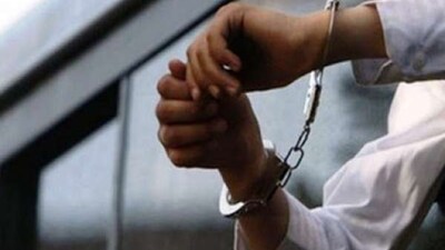 ₹1.5 लाख के विवाद में युवक का अपहरण, चलती गाड़ी में हथकड़ी पहनाकर पीटा गया