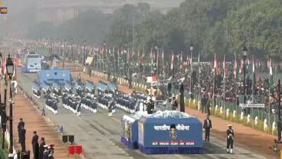 Republic Day Online Ticket Booking:  अगर आप ऑफलाइन टिकट खरीदना चाहते हैं, तो दिल्ली के छह प्रमुख स्थानों पर जा सकते हैं।