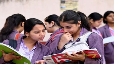RBSE Class 10-12 Time Table 2026: राजस्थान बोर्ड क्लास 10वीं और 12वीं का टाइम टेबल जारी हो चुका है