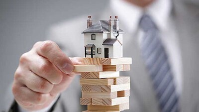 आमतौर पर रियल एस्टेट डेवलपर त्योहारी मांग के कारण अक्टूबर-दिसंबर की अवधि में बेहतर बिक्री दर्ज करते हैं।