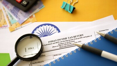 सरकार ने यह स्पष्ट किया है कि टैक्स के नियमों के बेसिक स्ट्रक्चर में बदलाव नहीं किया गया है। 