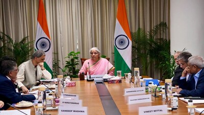 केंद्र सरकार की ओर से वित्त मंत्रालय के वरिष्ठ अधिकारी भी बैठक में शामिल हुए। (File Photo)