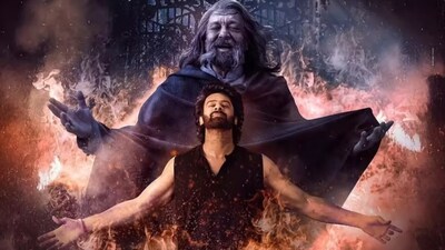 प्रभास के रॉयल लुक ने जीता फैंस का दिल