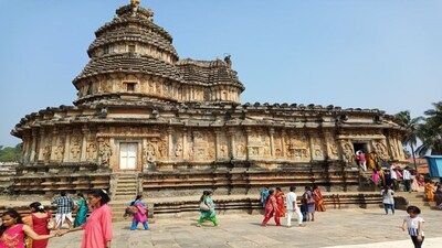 इस साल बसंत पंचमी का पर्व 23 जनवरी को पूरे देश में मनाया जाएगा।