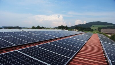 Waaree Energies अक्टूबर 2024 में शेयर बाजारों में लिस्ट हुई थी।