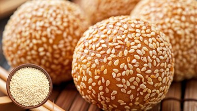 Weight Loss: सफेद तिल में मौजूद मैग्नीशियम और ट्रिप्टोफैन दिमाग को शांत रखने में मदद करते हैं।