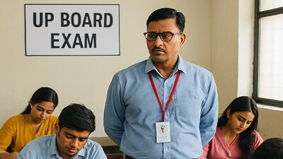 896 शिक्षकों को शामिल होने से रोकने का निर्देश दिया है।
