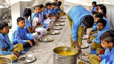 Rajasthan: मिड-डे मील योजना में ₹2000 करोड़ का घोटाला, ACB ने 21 आरोपियों पर दर्ज की FIR