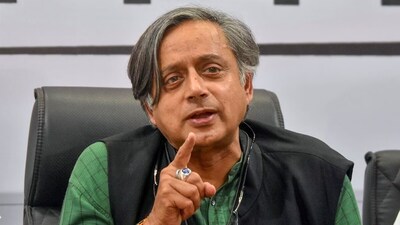 'खेल को राजनीति से अलग रखें', IPL में मुस्तफिजुर रहमान के चयन को लेकर हो रहे बवाल पर बोले शशि थरूर