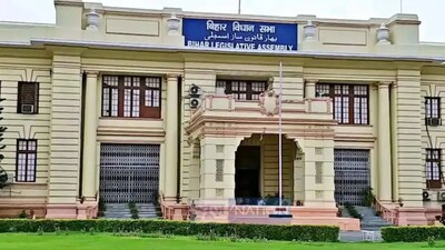 बिहार में सियासी भूचाल! एक साथ 42 विधायकों को कोर्ट का नोटिस, स्पीकर भी घेरे में