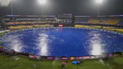 भारत-पाकिस्तान मुकाबले पर बारिश का साया पड़ने की आशंका जताई जा रही है