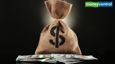  FIIs ने कैश मार्केट में ₹5,426 करोड़ के शेयर खरीदे। 