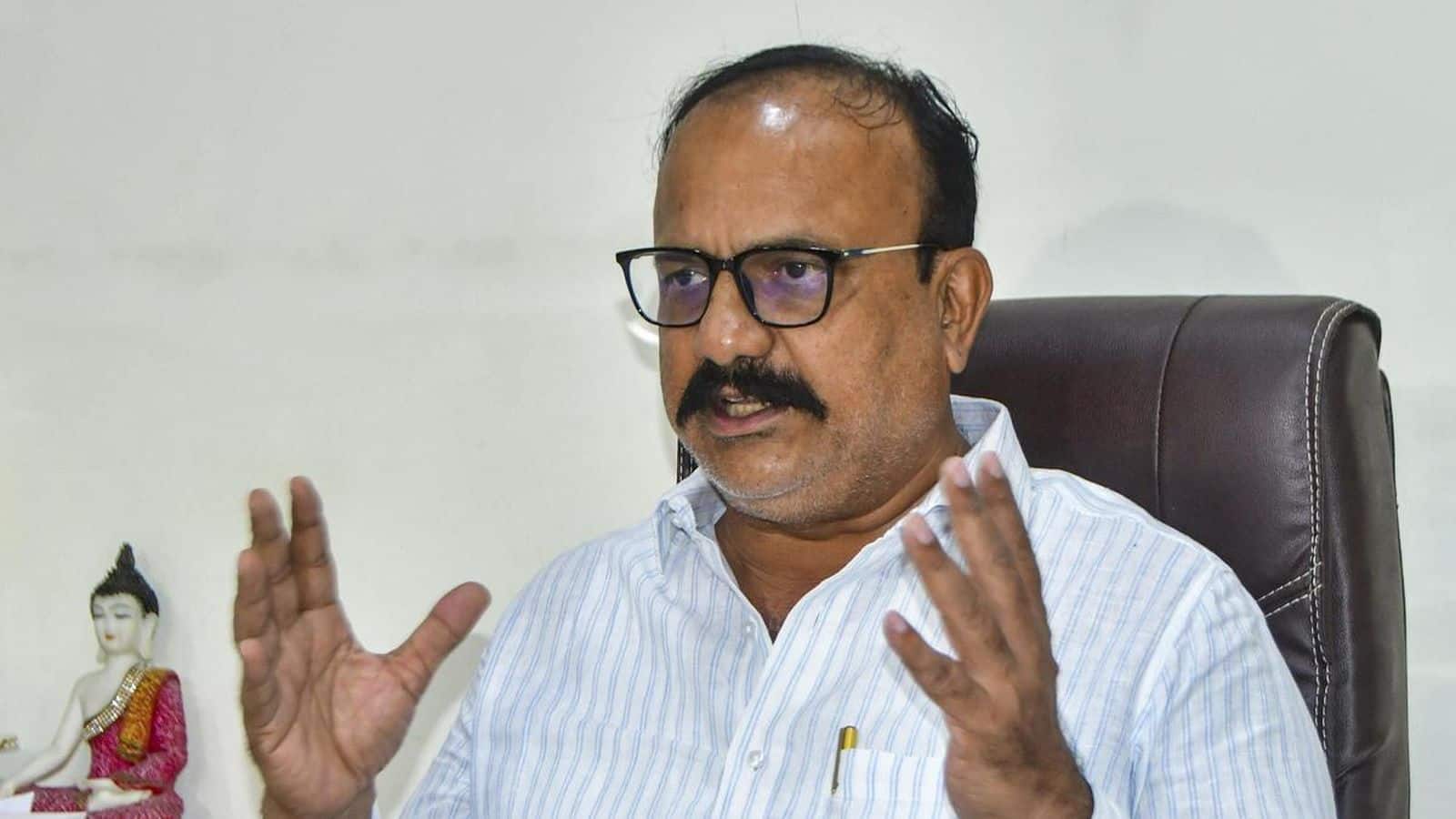 Harshwardhan Sapkal: महाराष्ट्र कांग्रेस प्रमुख ने टीपू सुल्तान से कर दी शिवाजी की तुलना, बवाल के बाद हर्षवर्धन सपकाल पर शिकायत दर्ज