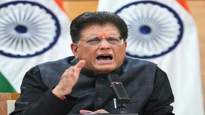 
भारत-अमेरिका ट्रेड डील पर मंगलवार को सरकार ने विस्तृत जानकारी दी है।