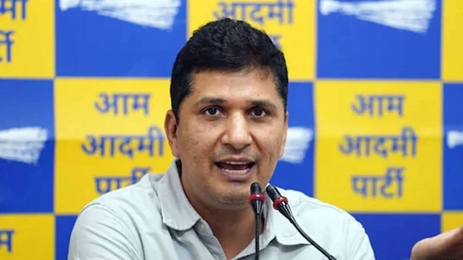 Delhi Liquor Case: ED-CBI के अधिकारियों को इंडिया गेट पर फांसी दे देनी चाहिए- AAP नेता सौरभ भारद्वाज Delhi Liquor Case: ED-CBI के अधिकारियों को इंडिया गेट पर फांसी दे देनी चाहिए- AAP नेता सौरभ भारद्वाज