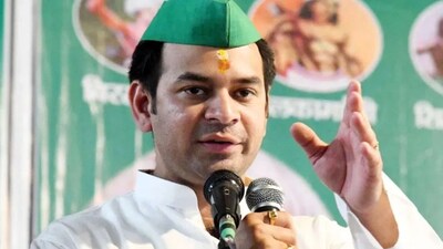 'मेरे खिलाफ रची जा रही साजिश', अनुष्का यादव विवाद पर भड़के तेज प्रताप