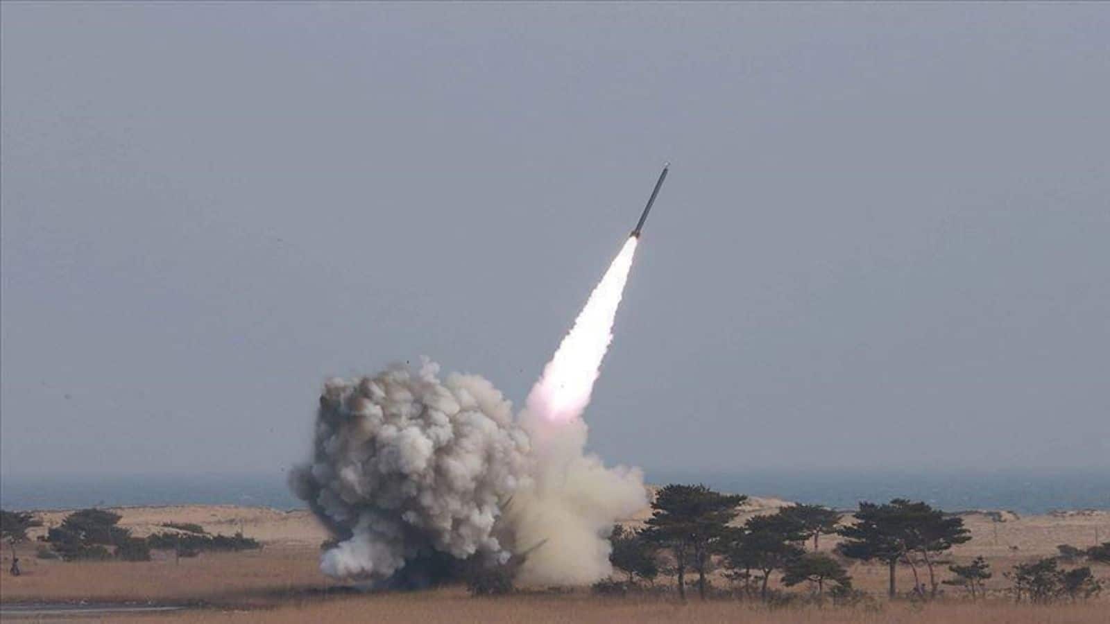 Middle East War: अब युद्ध में यमन की एंट्री, ईरान के समर्थन में उतरे हूती! इजरायल पर दागी पहली मिसाइल