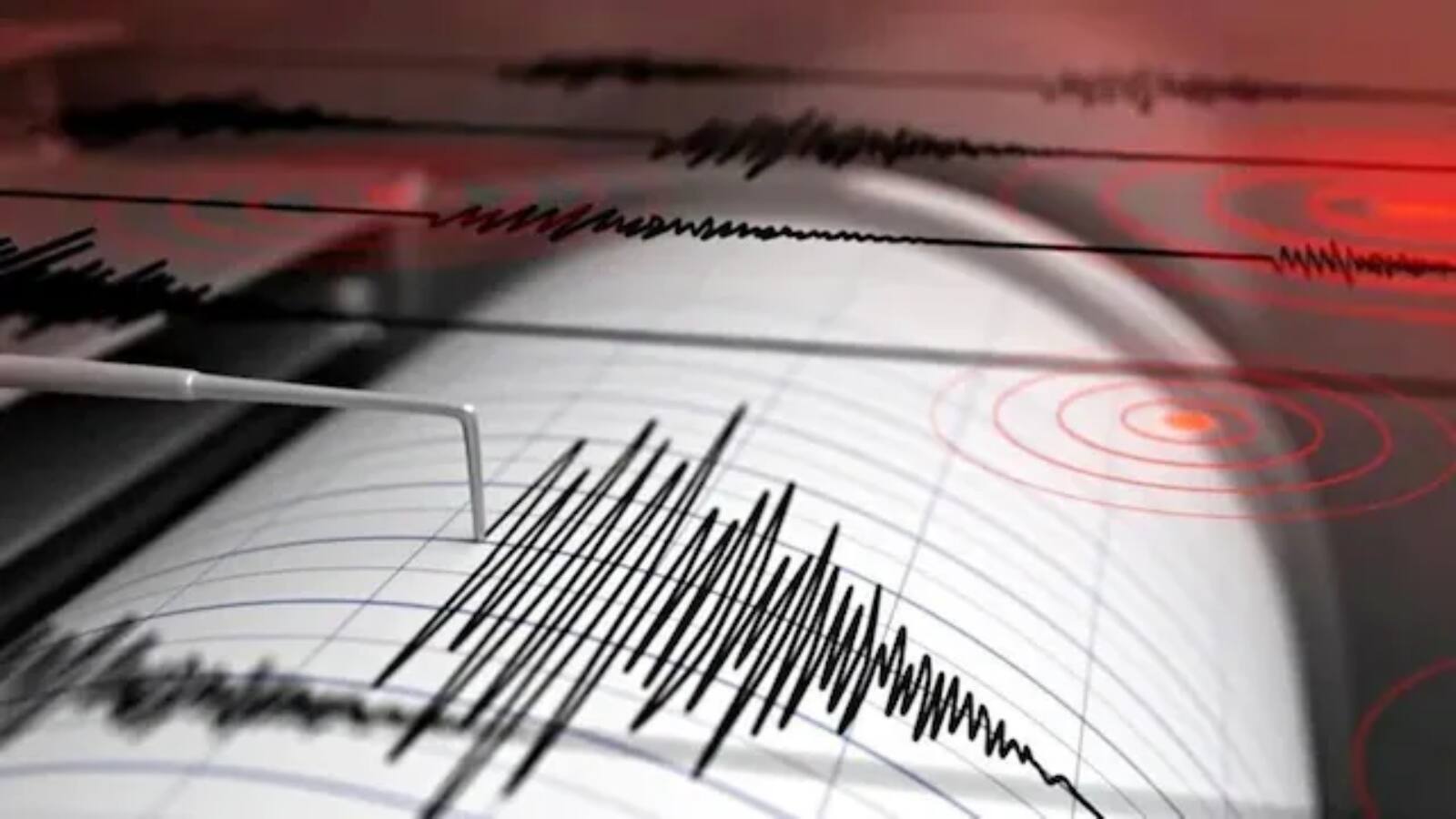 Iran Earthquake: अमेरिका-इजरायल के हवाई हमलों के बीच ईरान में भूकंप के तेज झटके, 4.3 की तीव्रता से कांपी धरती