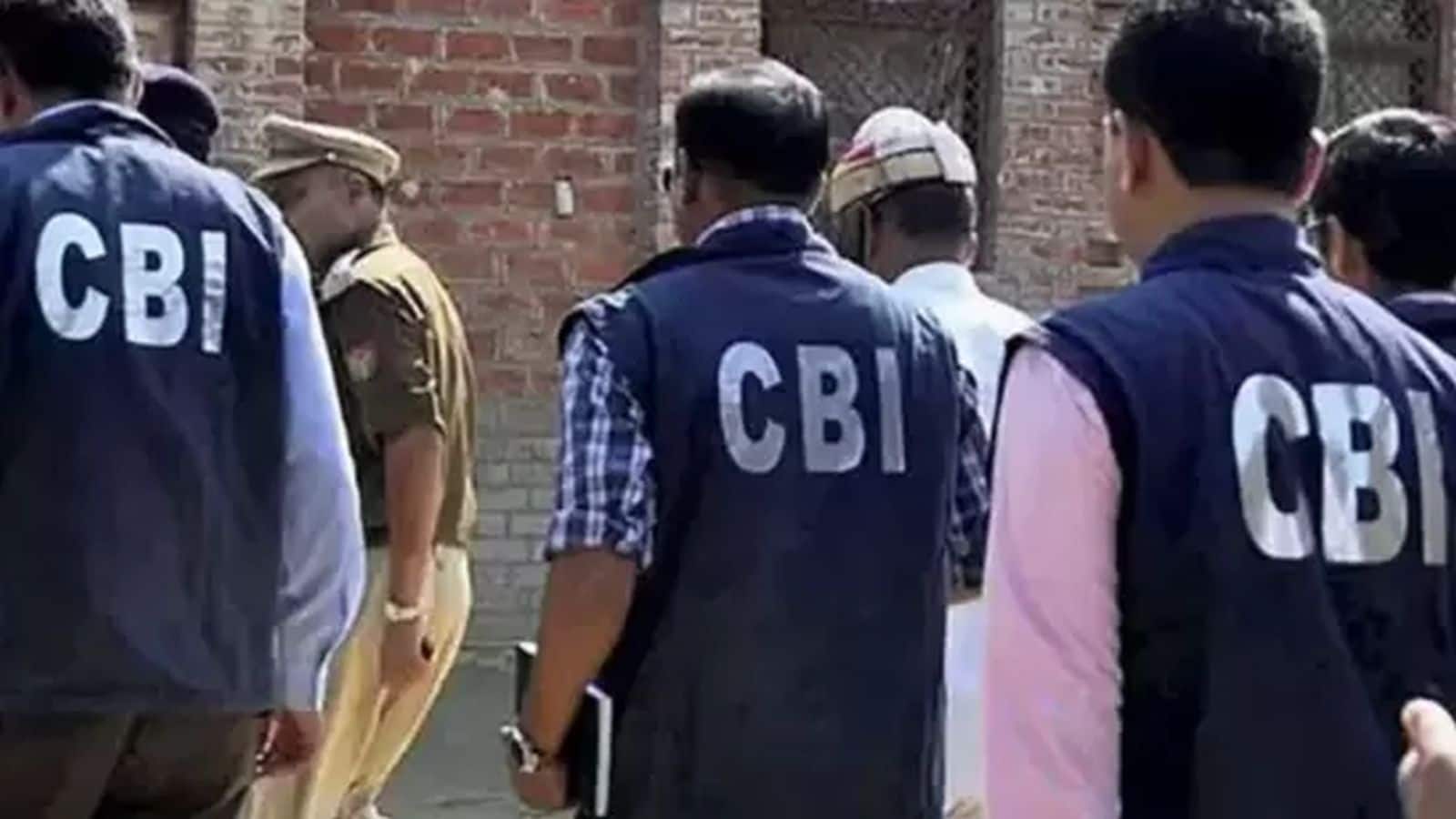 दिल्ली में CBI की बड़ी कार्रवाई, ₹4 लाख रिश्वत लेने के आरोप में MCD के डिप्टी कमिश्नर गिरफ्तार