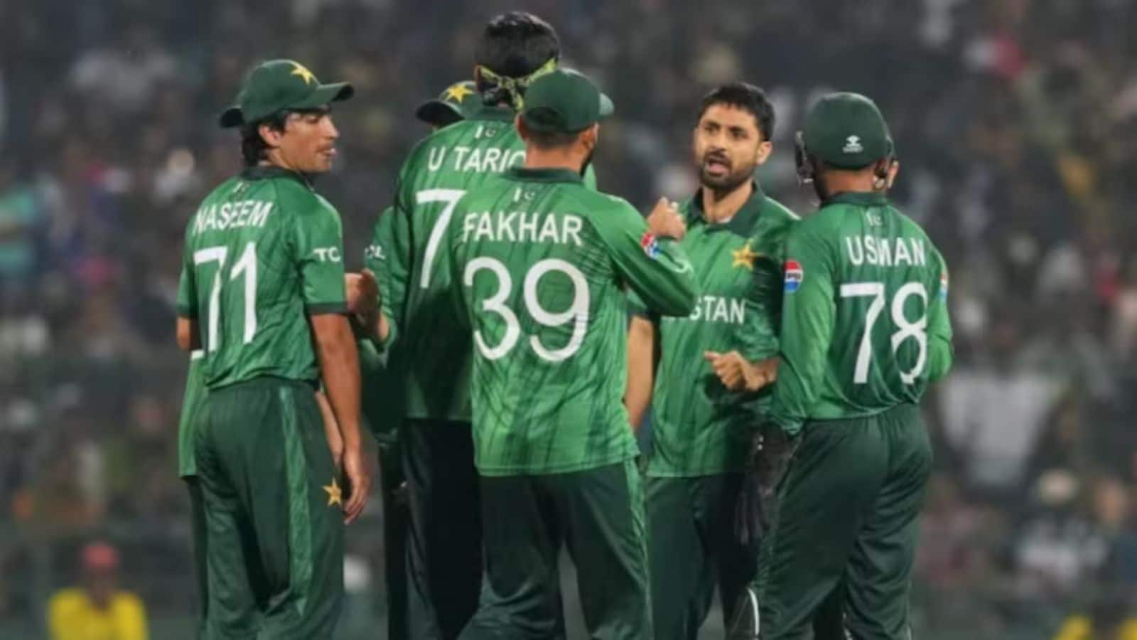 T20 वर्ल्ड कप से बाहर होने के बाद पाकिस्तानी खिलाड़ियों पर लगा जुर्माना! PCB ने भारत से हार के बाद लिया था फैसला