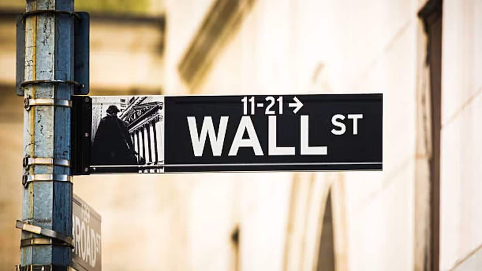US Markets: ट्रंप स्ट्रेट ऑफ होर्मुज़ को खोले बिना ईरान युद्ध बंद करने को तैयार,वॉल स्ट्रीट फ्यूचर्स में दिखी 1% तक की तेज़ी